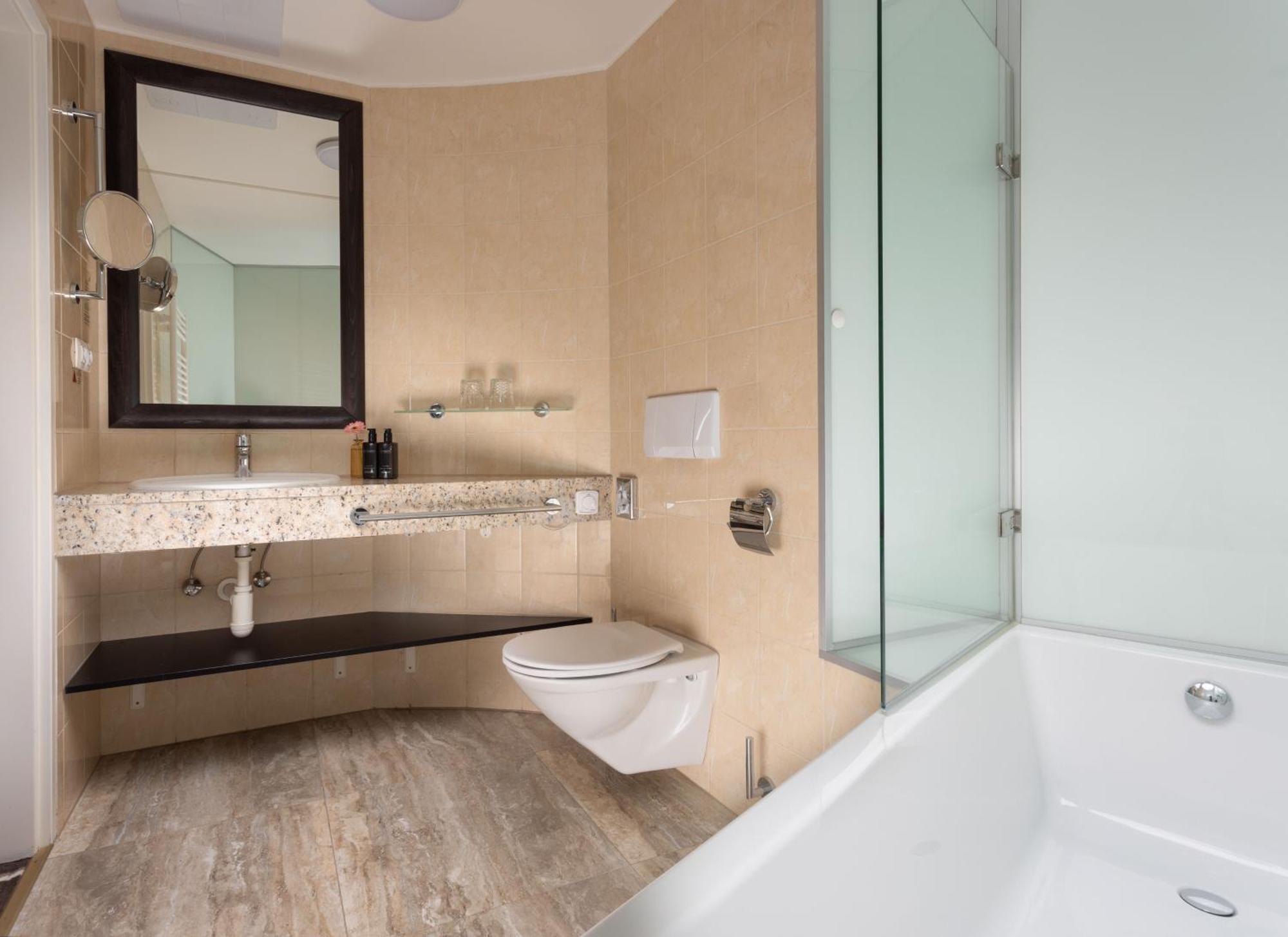 Grand Hotel Bohemia — Photos 1